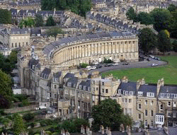 view of the Royal Crescent showing the contrast between the front and rear of the terrace