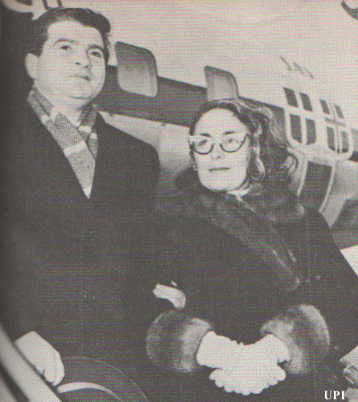 Emil Gilels and wife arrive in New York City on January 4, 1958